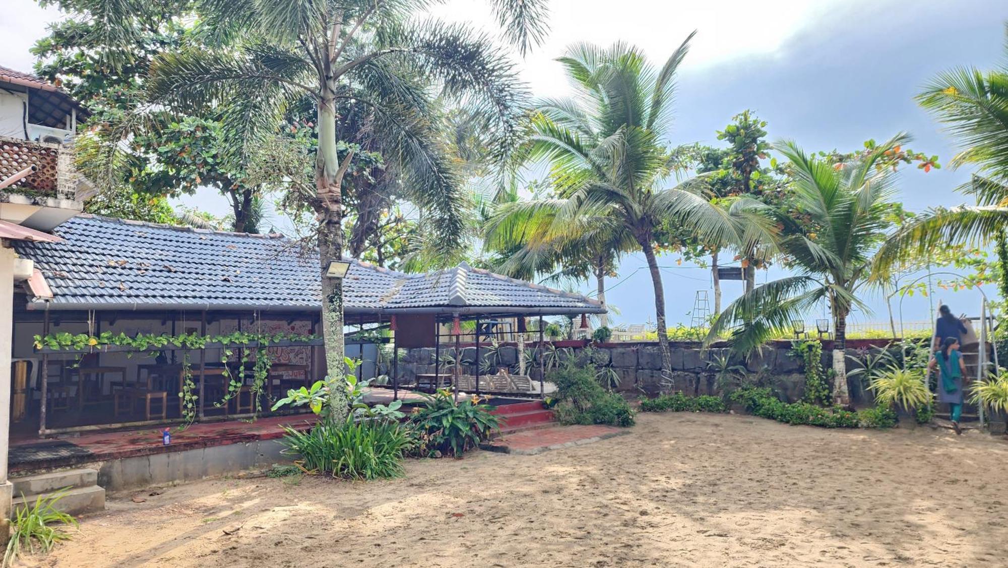 Palm Beach Resort, Alleppey Alappuzha Bagian luar foto