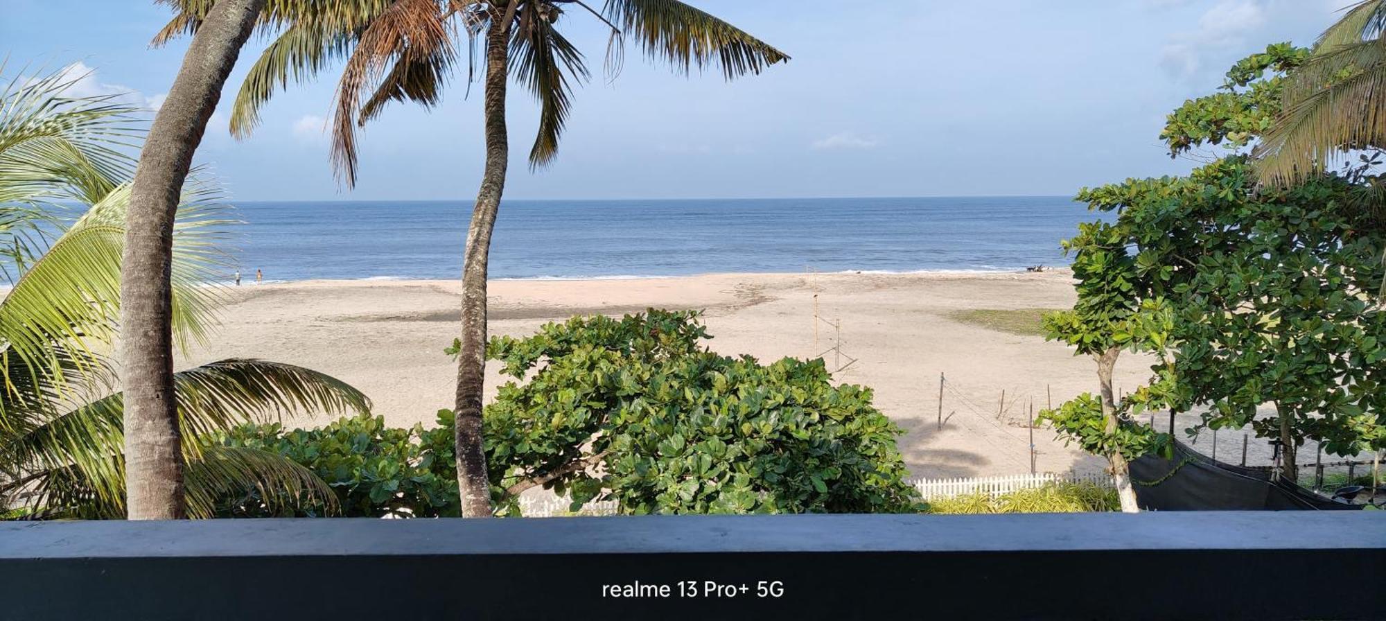 Palm Beach Resort, Alleppey Alappuzha Bagian luar foto