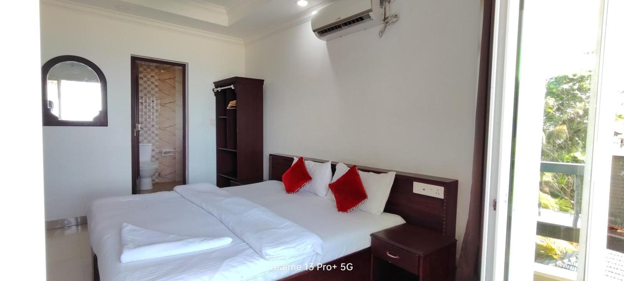 Palm Beach Resort, Alleppey Alappuzha Bagian luar foto
